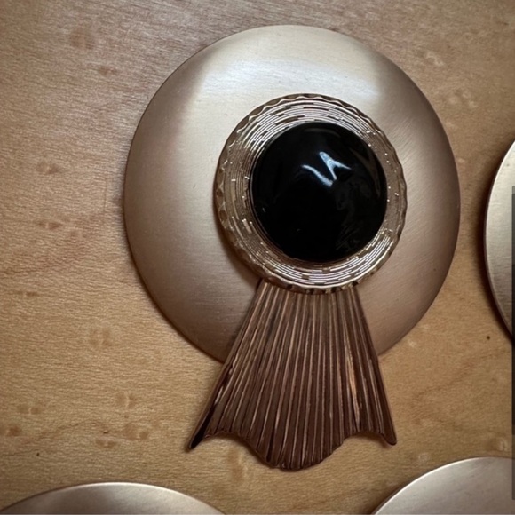 Vintage brooch bundle - Picture 4 of 9